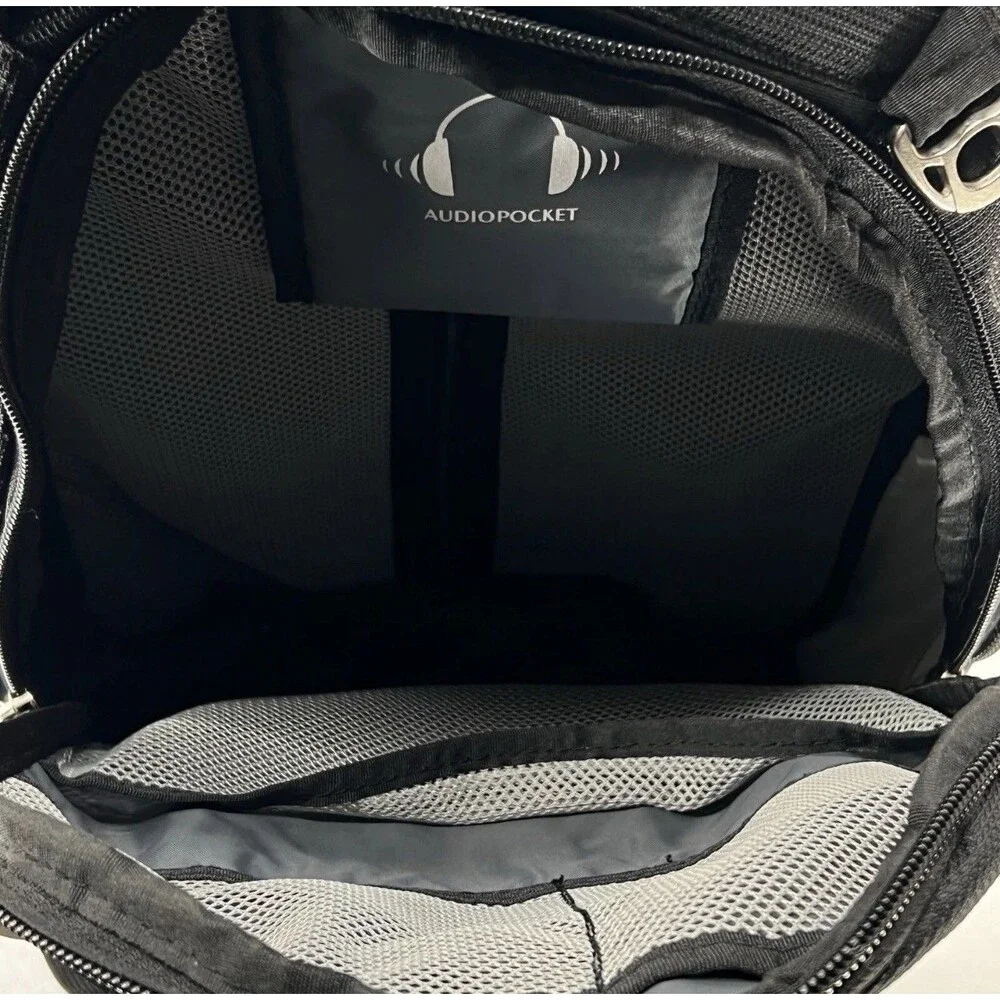 Obersee Oslo Diaper Bag Backpack with Detachable Cooler Black/Green. BRAND NEW!